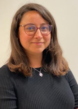 Dr. Adriana Covarrubias